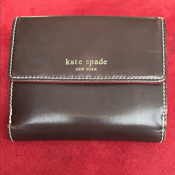 kate spade Handbags - Kate Spade Chocolate Leather Wallet Inside Red With Coin & Cardholder EUC RARE